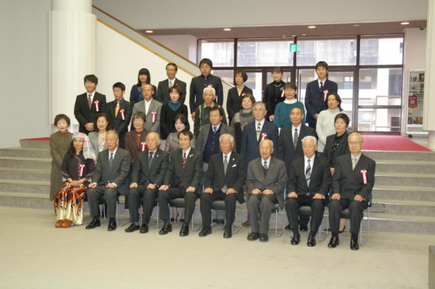 第13回茗渓会賞顕彰式をおこなう茗渓会賞(社会貢献活動功労者)顕彰者一覧(順不同・敬称略)